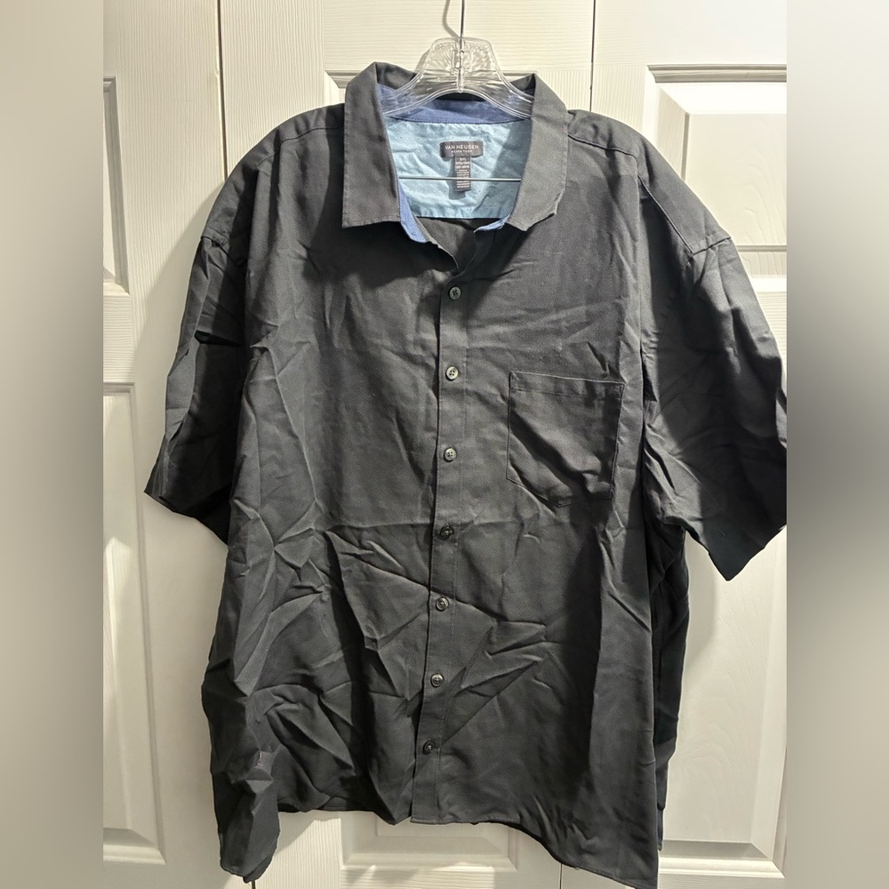 Van Heusen Black Casual Button-Down Shirt